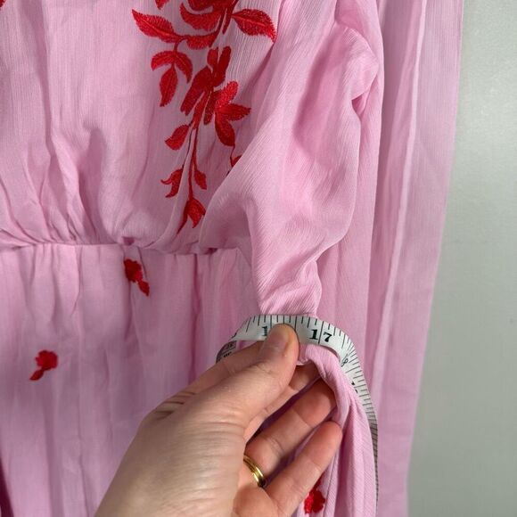 ASOS DESIGN tie back pleated sleeve midi dress in pink with red embroidery - Picture 12 of 15